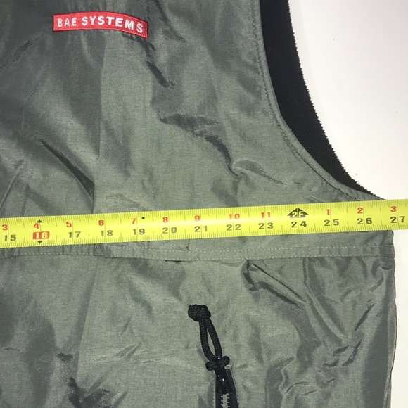 Port Authority Vest Reversible BAE Logo Green Slick Material w black Fleece 2XL - Picture 6 of 11